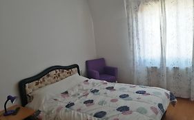Cele-Kula Apartment